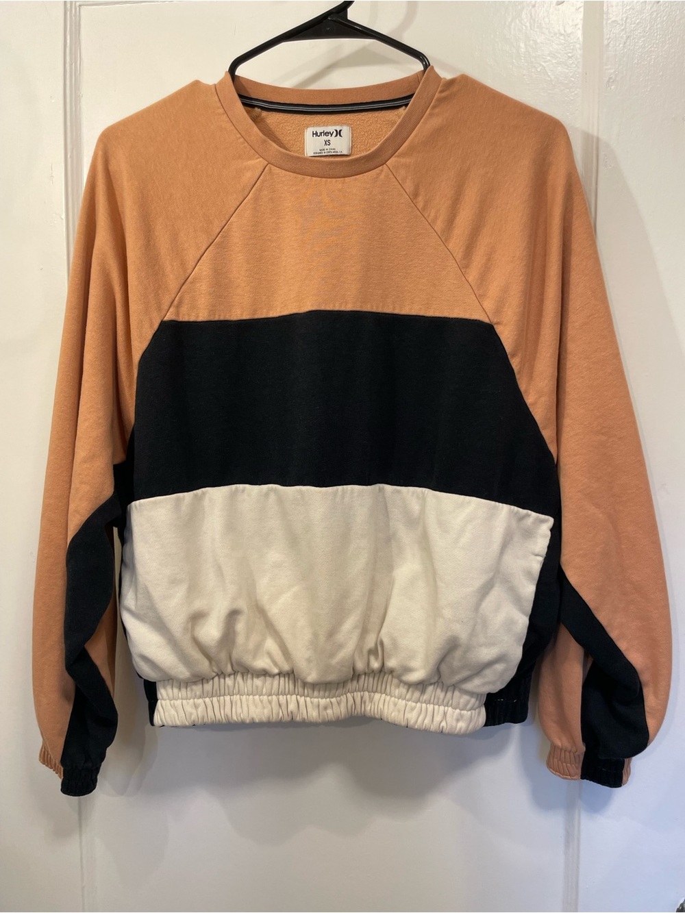 Hurley Colorblock Crewneck Sweater in Peach, Black & Cream